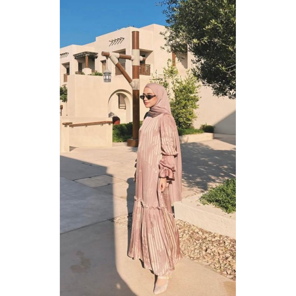 Preloved KHANAAN Anne Dress - Taupe (Like New)