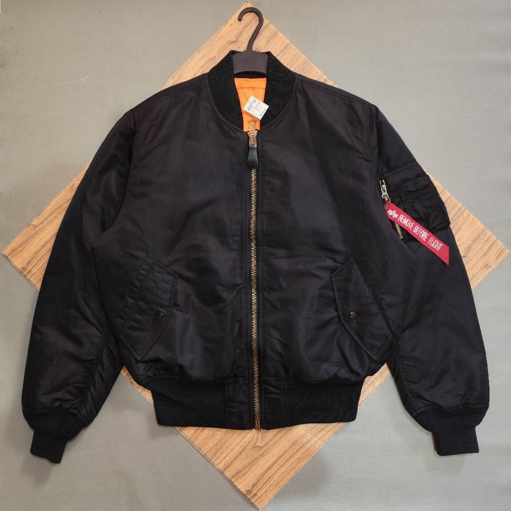 bomber jacket alpha industries