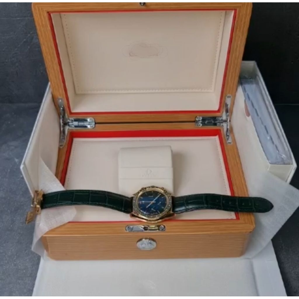JAM TANGAN PRIA GOLD GREEN DIAL ALLIGATOR LEATHER STRAP