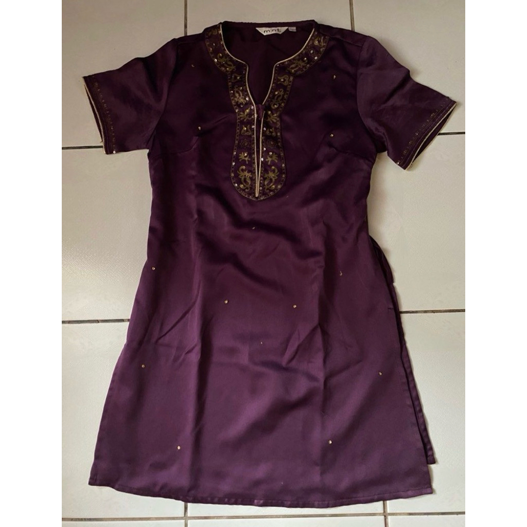 Tunik Satin
