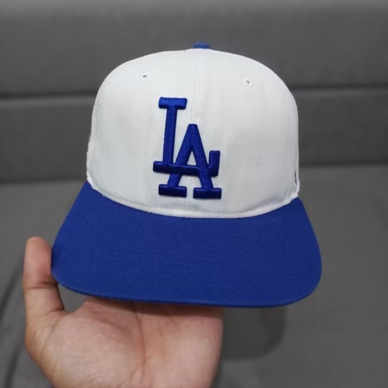 Topi MLB LA 47Brand Dua Warna Putih Biru