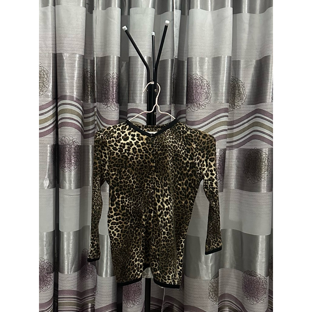 [Preloved] Cardigan Knit Blouse Top Zara Leopard