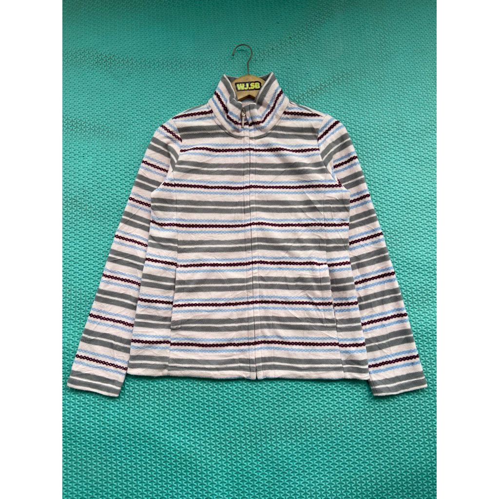 SWEATER UNIQLO SECOND CAKEP BANGET