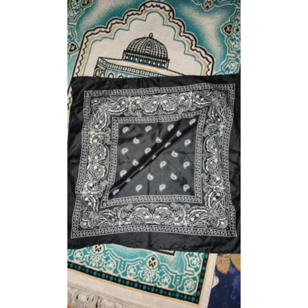 Saputangan Preloved Pribadi