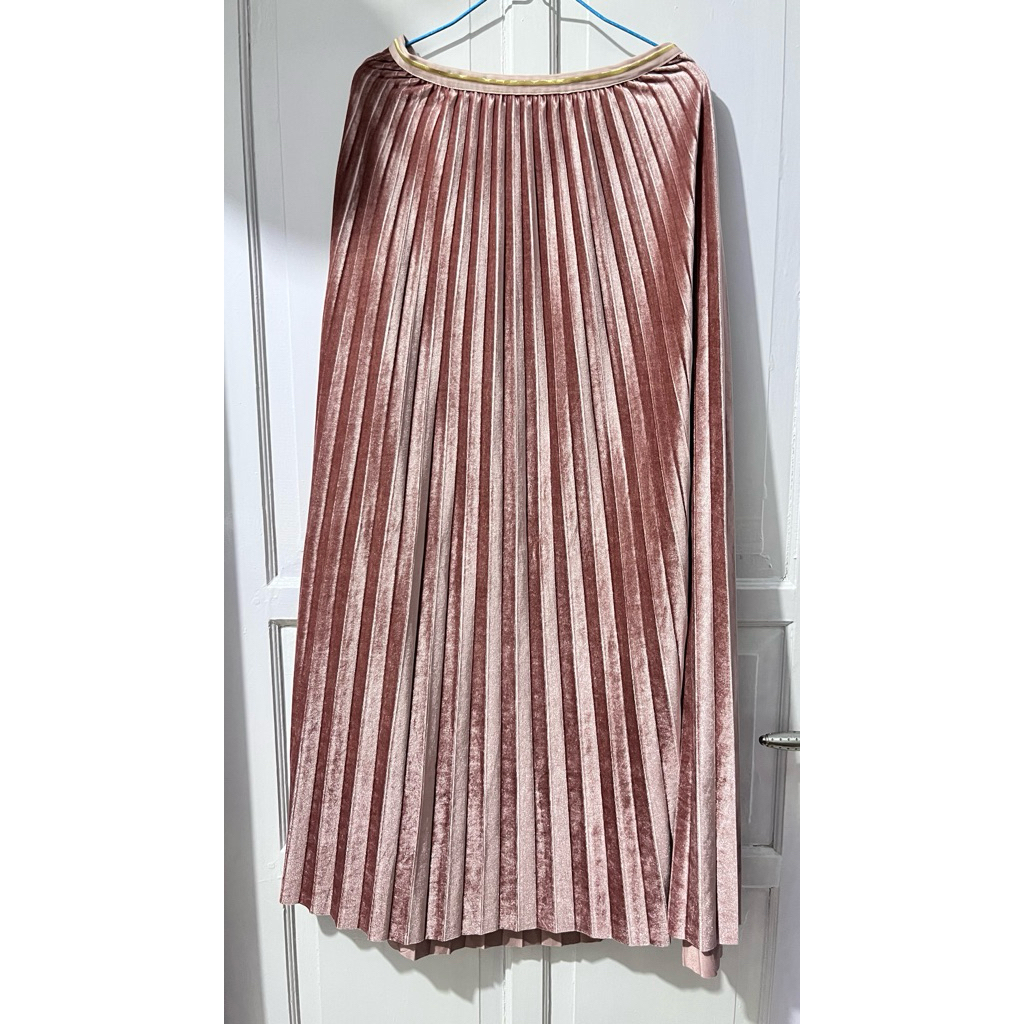 PL rok plisket bahan bludru