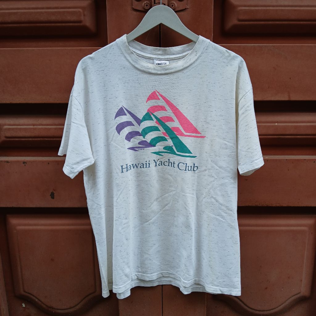 Kaos Vintage Hawaii Yacht Club 90s Serigraph Oneita - L