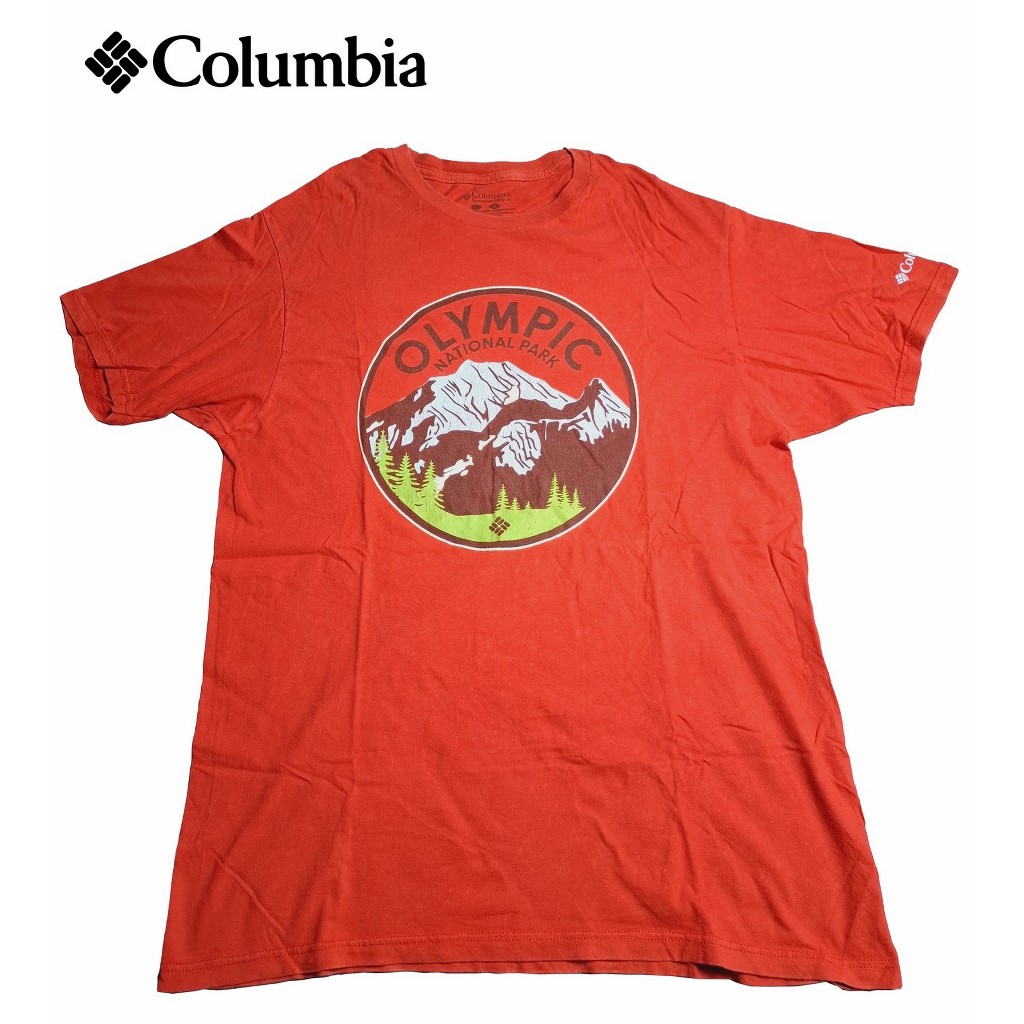 Merek: Columbia Original  Model: Kaos Lengan Pendek (Crewneck)  Warna: Merah  Desain: Grafis Olympic