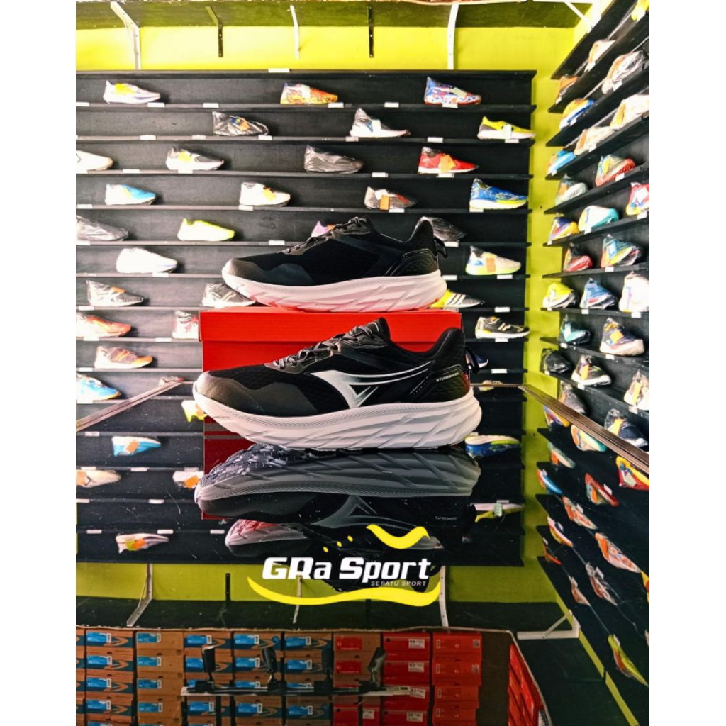 Sepatu Running Ardiles Studebaker - Sepatu Running Original - Sepatu Running Ardiles - Black White