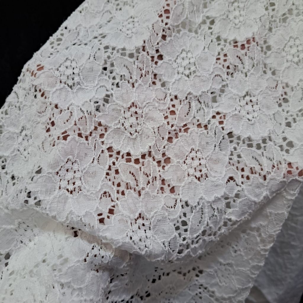 kain brokat katun - kain brokat semi prada lembut - kain brokat prada Original - kain brokat premium