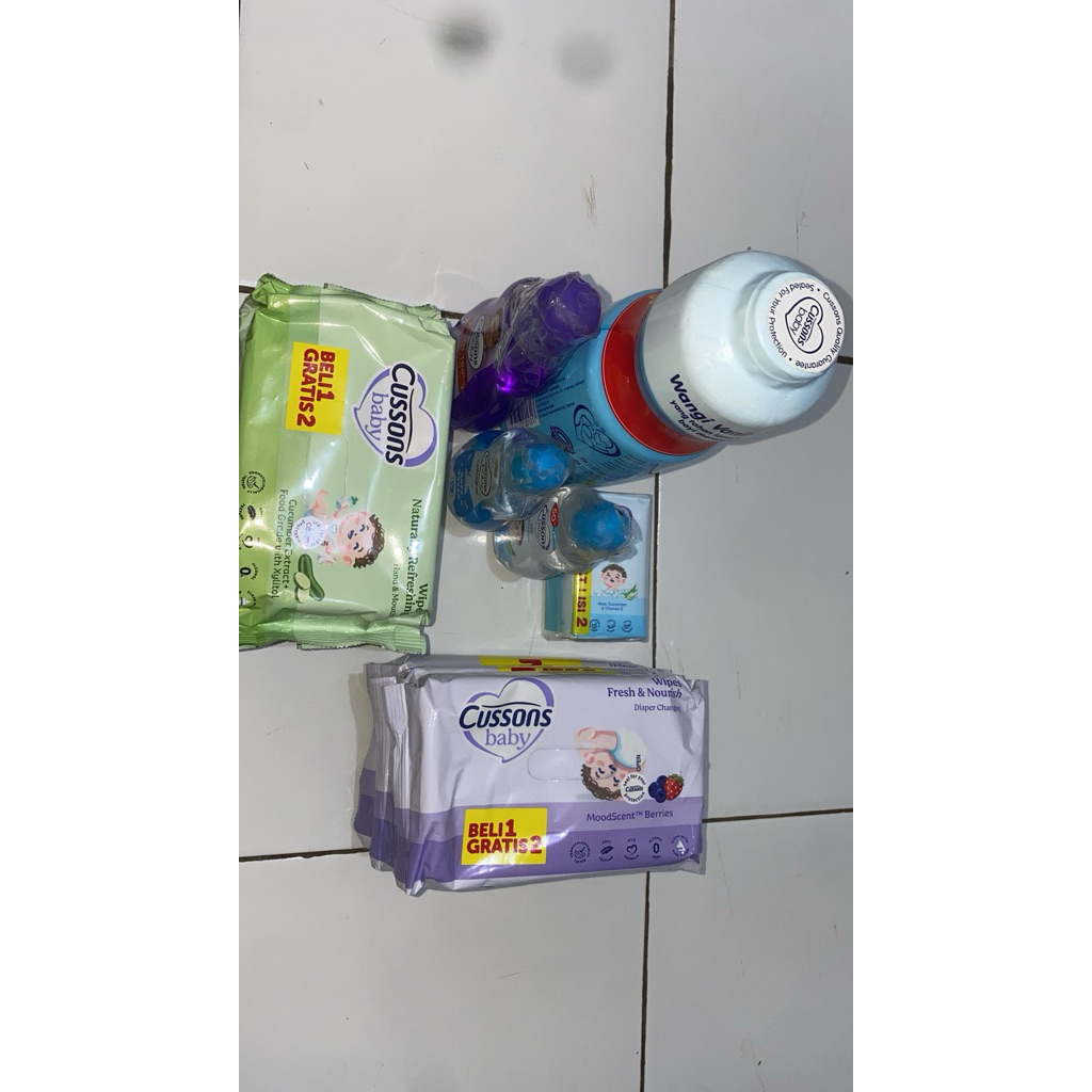 Tissue basah cussons+babyoli cussons