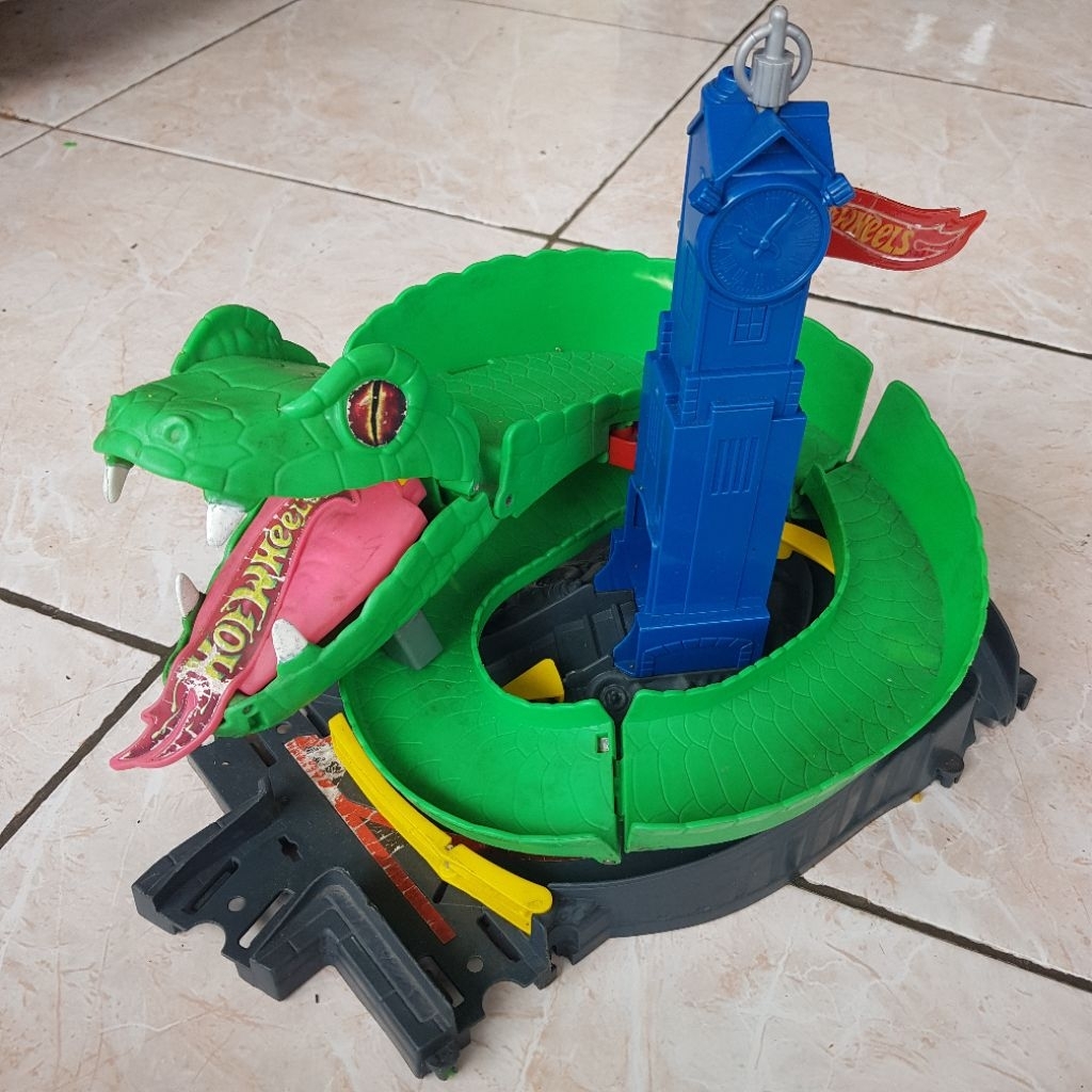 Diorama hotwheels city cobra pl