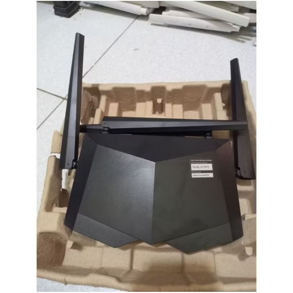 ROUTER WIFI TENDA AC6 ac1200 smart dual-Band + adaptor