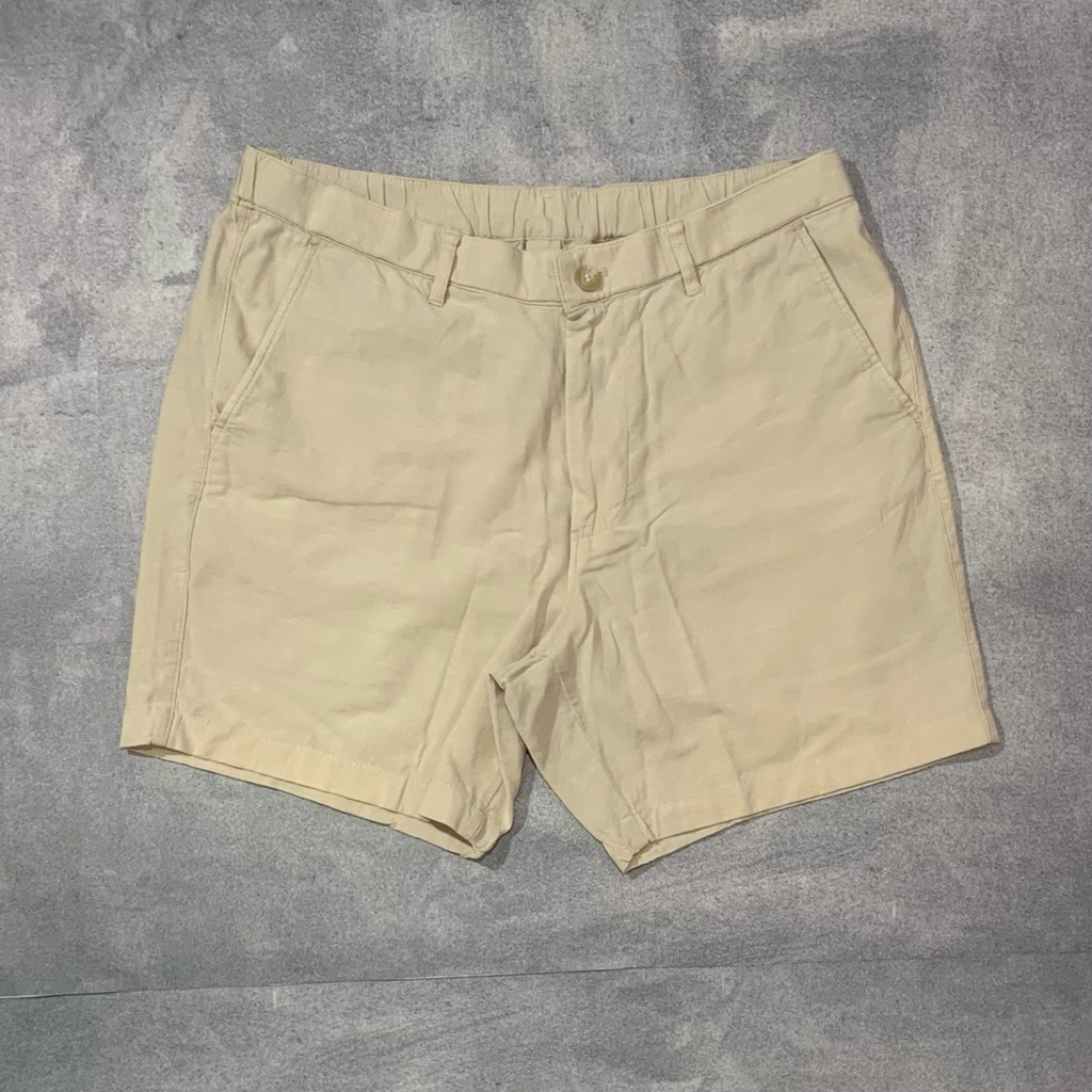 Celana Pendek Wanita Uniqlo