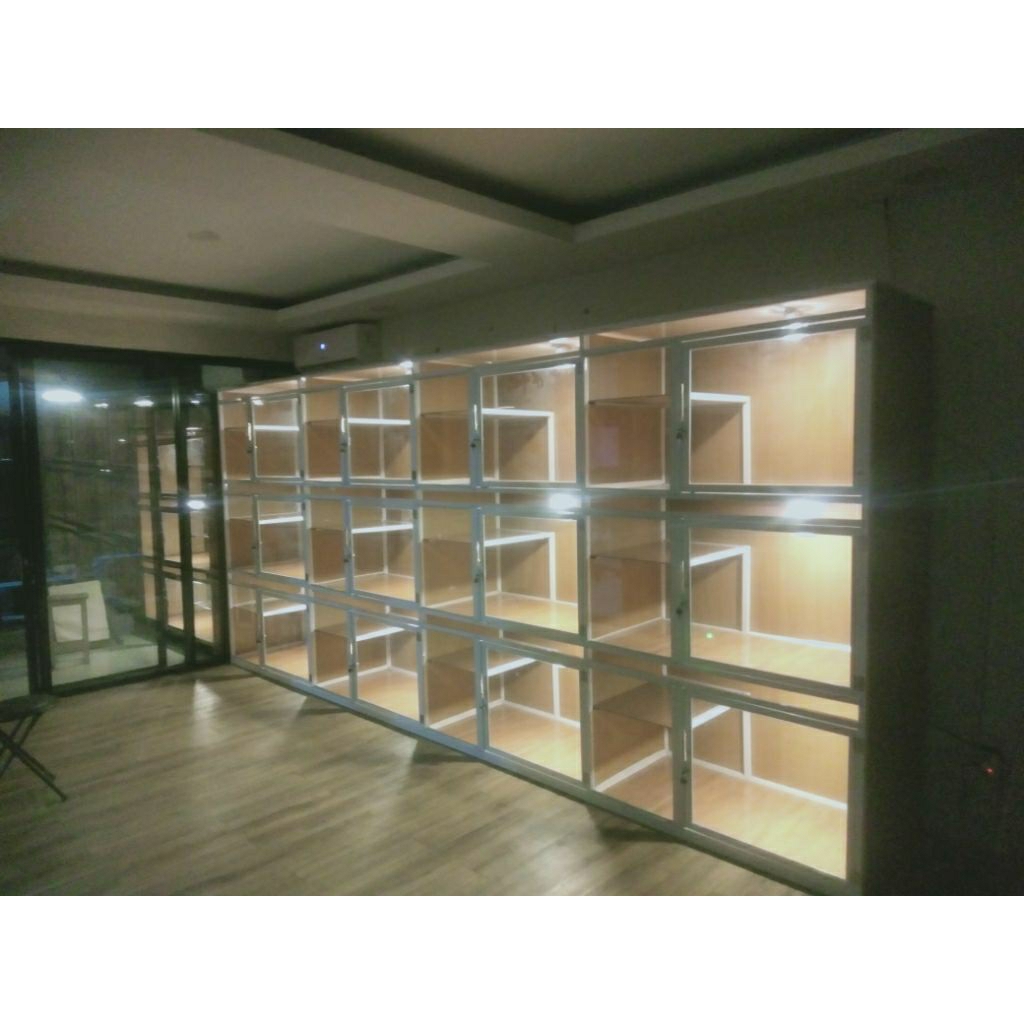 KANDANG KUCING PET HOTEL VILLAGE 12 ROOM TINGKAT