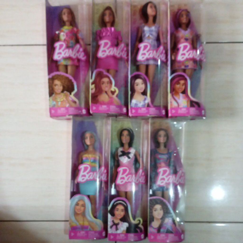Boneka Barbie Original Mattel