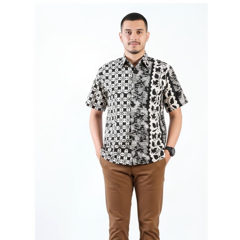 Kemeja Hem Batik Pria Lengan Pendek Hitam Putih 17 - Batik Nulaba