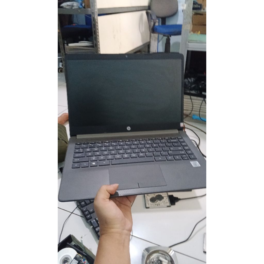 laptop Hp 240 G8, core i5 gen 10 dual vga