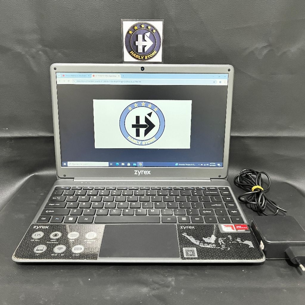 LAPTOP ZYREX NOTEBOOK KINTAMANI AMD A9 9400 RADEON R5 4GB SSD 128GB 14INCH SECOND BERGARANSI