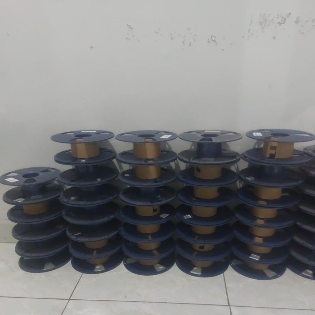 1 pcs spool plastik untuk gulungan / bobin / roll kabel / benang / bobin / recycle spool / bobin pla