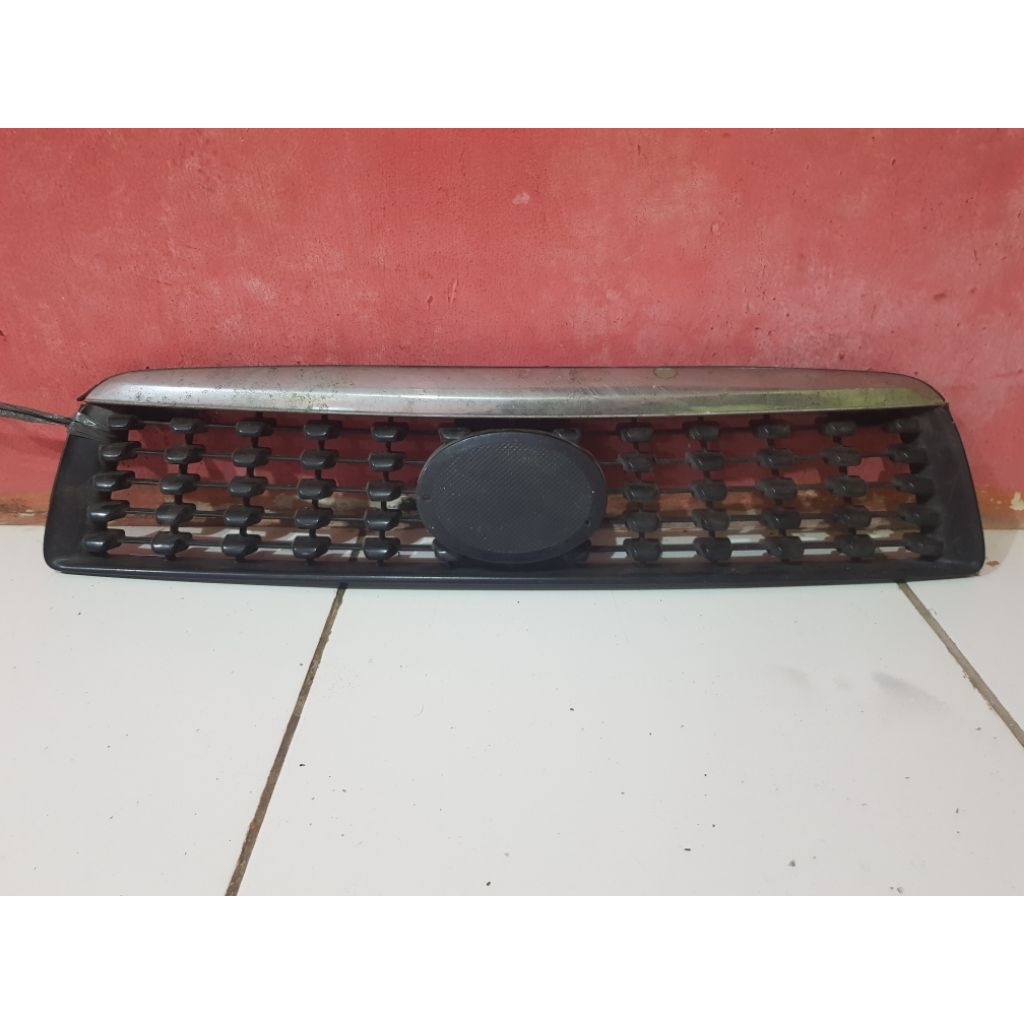 Grille toyota rush 2010-2014