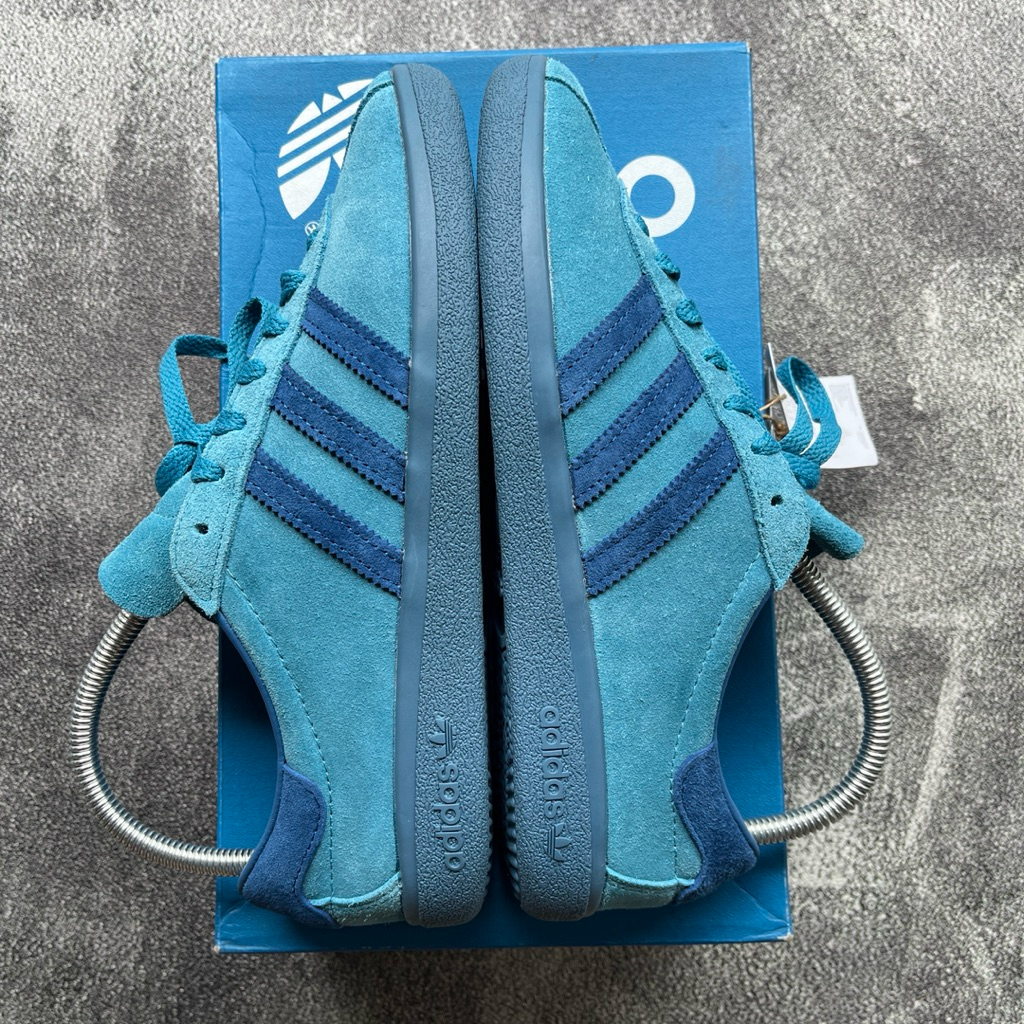 Adidas bali