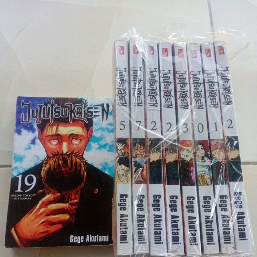 komik jujutsu kaisen jual set vol 0,1,2,3,5,7,19 kondisi kolpri