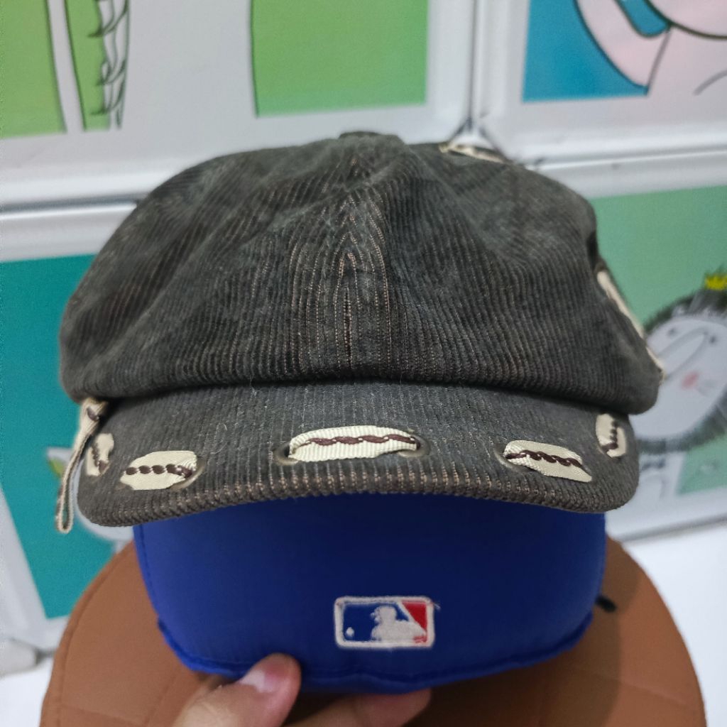 58 - Topi Newsboy Classic Vintage Corduroy