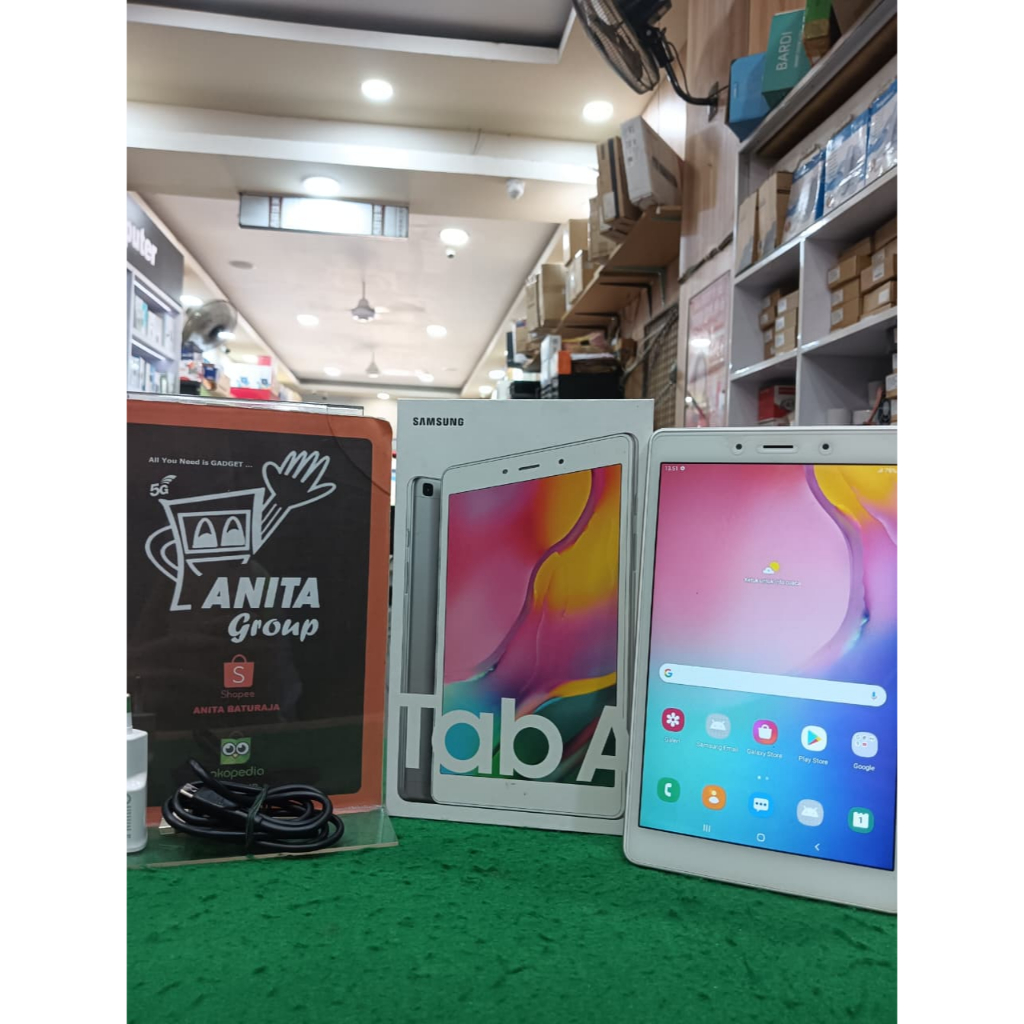 SECOND SAMSUNG TAB A 4G RAM 2/32GB (SILVER) FULLSET