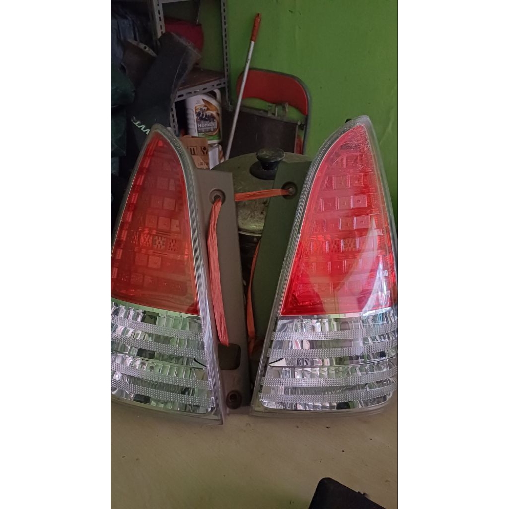 stop lamp innova lama 2005-2011