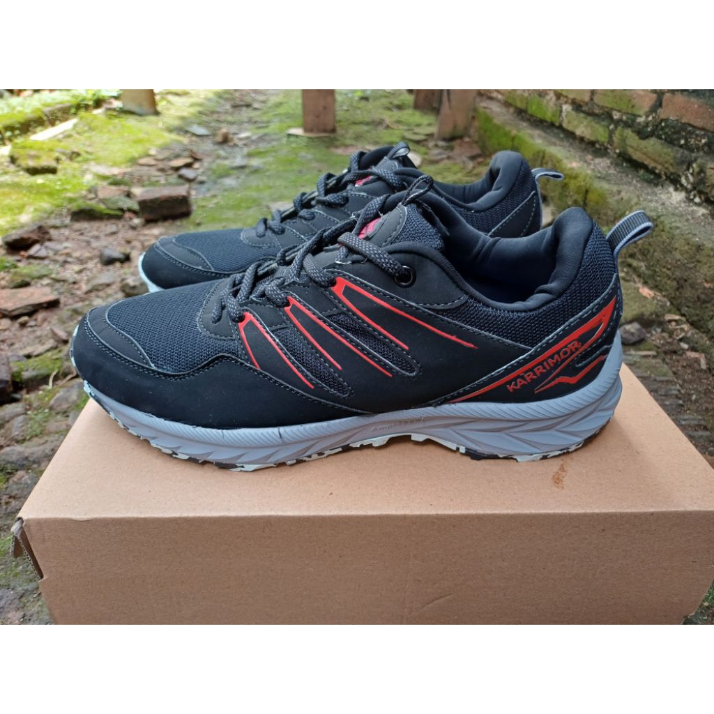 sepatu trail runing karrimor caracal