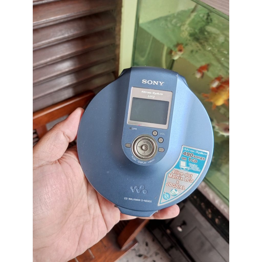 Discman Sony D-NE900 CD player portable/mp3