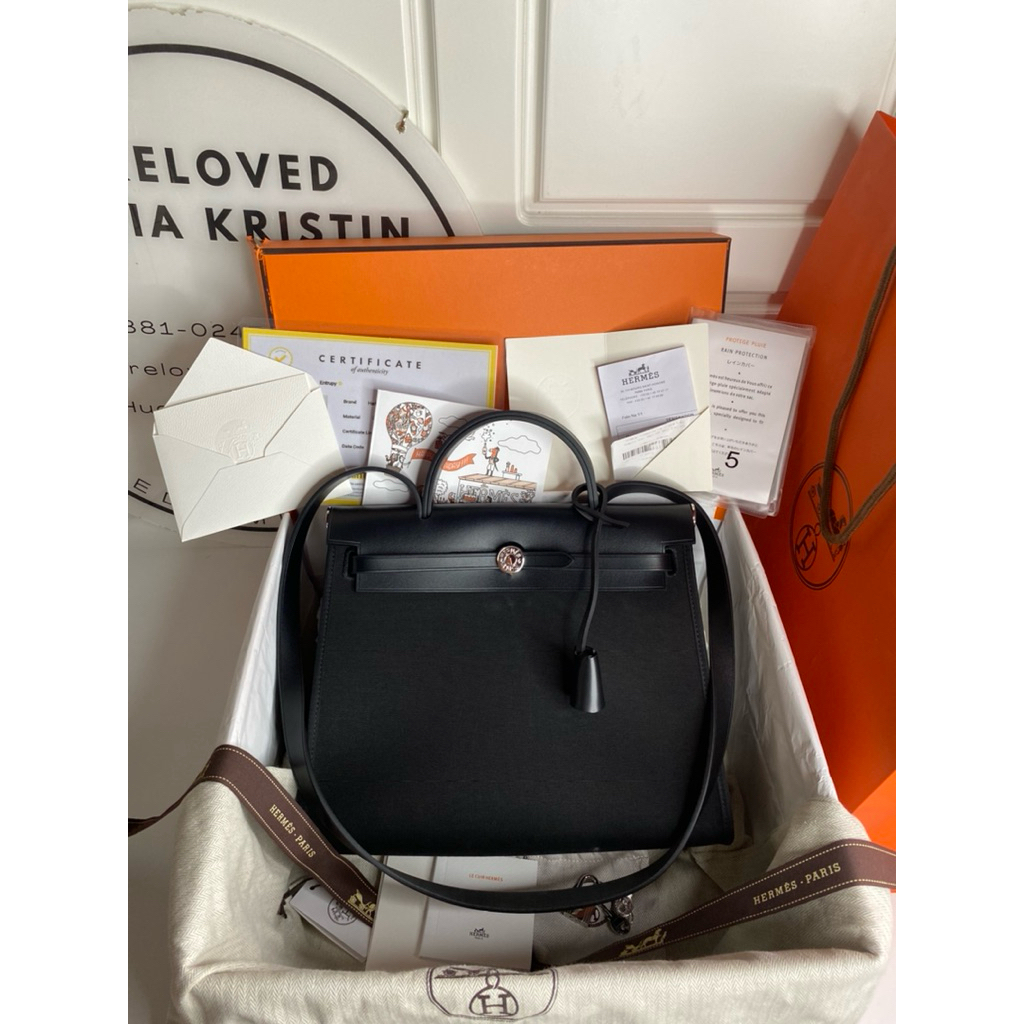 Preloved herbag 31 Noir black silver  hardware Authentic