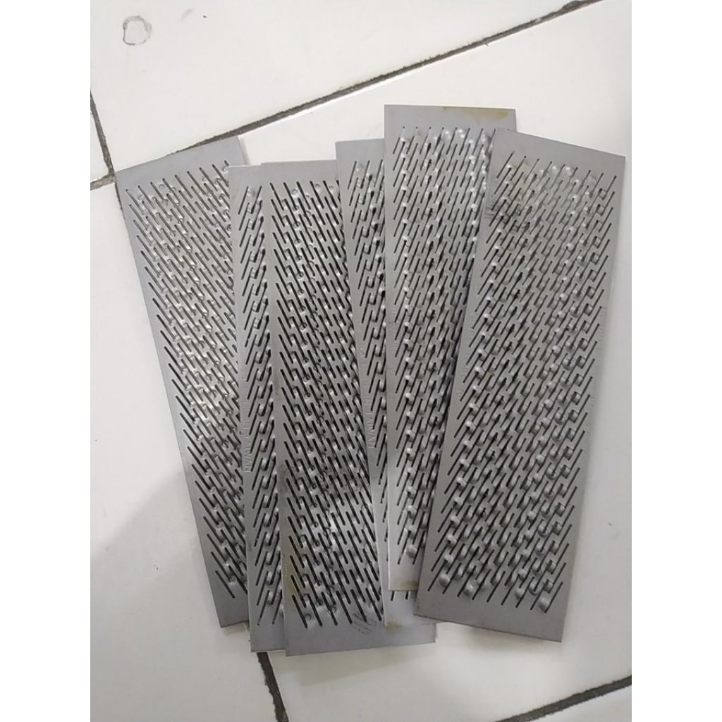 Screen Sarangan N 70 ASA Original isi 6 pcs