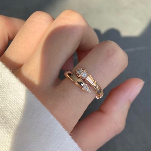 GLEAM JOY Aksesoris Cincin Wanita Motif Ular Titanium