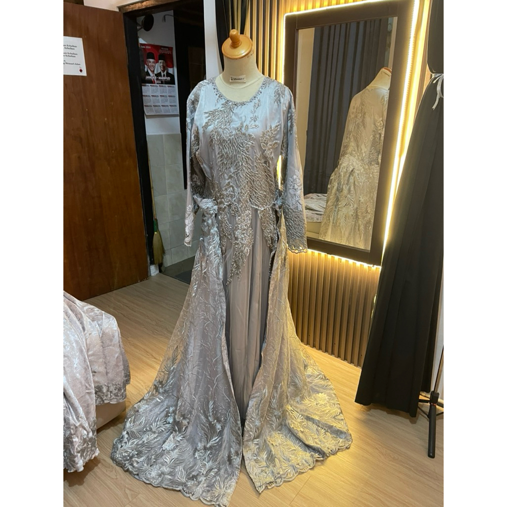 GAUN PENGANTIN / WEDDING GOWN PRELOVED /GAUN PESTA/BRIDE BRIDEMAIDS  GOWN / GAUN PENGAPIT PETTICOAT 