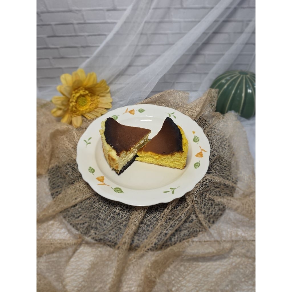 Burnt Cheesecake Slice