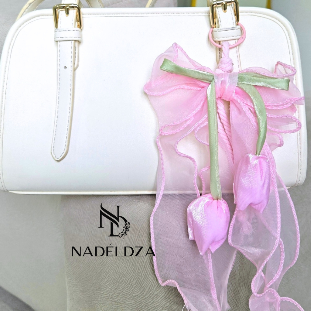 Nadeldza Bagcharm Tali Pita Bunga Tulip Juntai Aesthetic/ Gantungan Tas Keychain Pita Besar Lucu