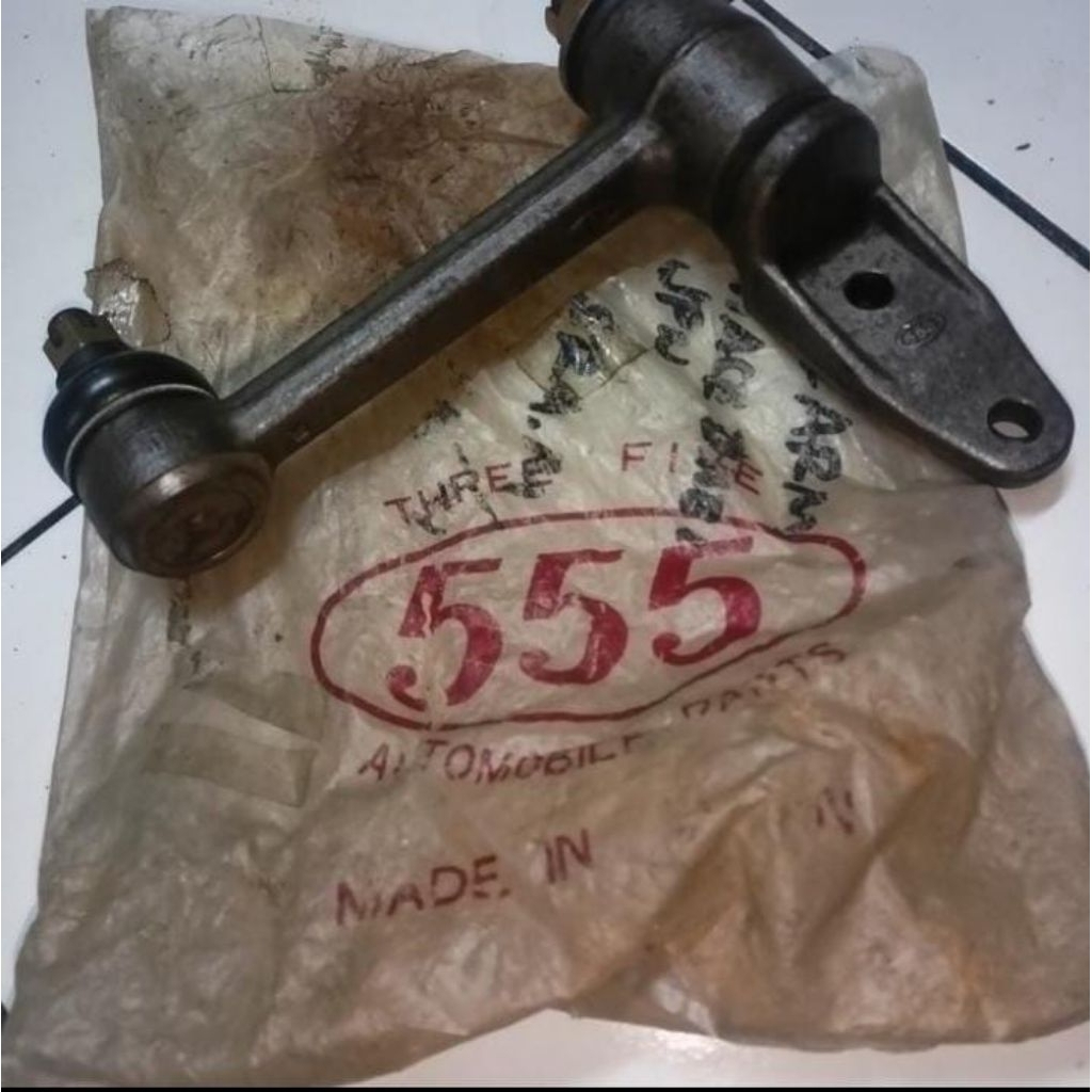 idle idler arm Toyota Hiace lama tua LH11 RH11 diesel bensin 555 japan