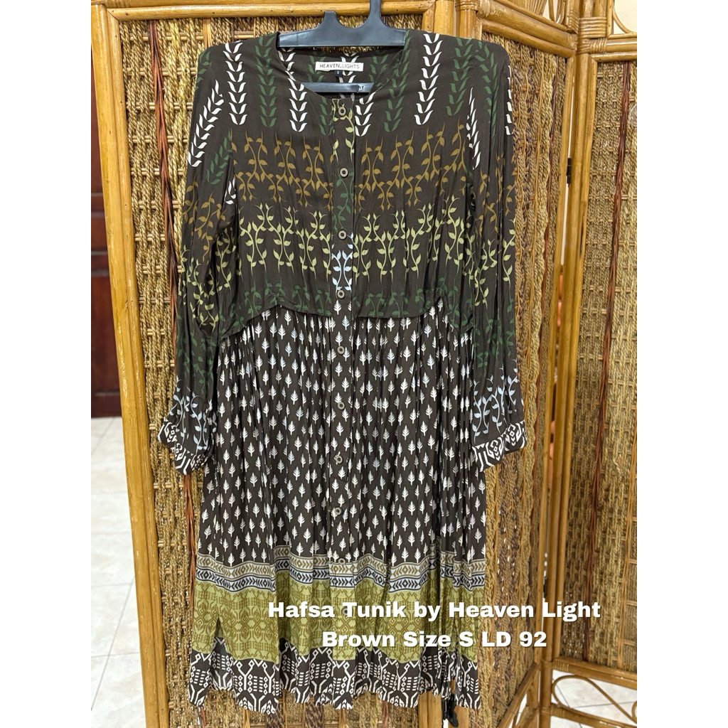 Hafsa Tunik by Heaven Light