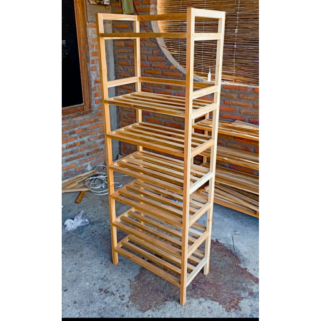 Rak sepatu dan helm kayu jati