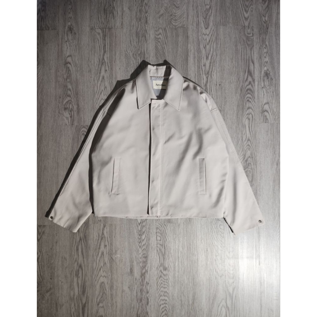 Areuban 2 Way Snap Ivory Double Zipper Blouson Jacket.