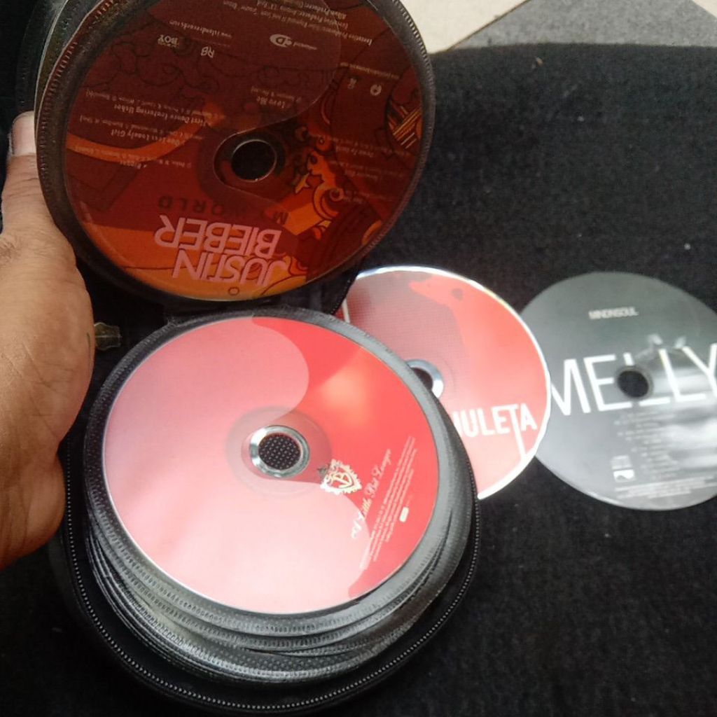 aneka CD MUSIC TANPA COVER