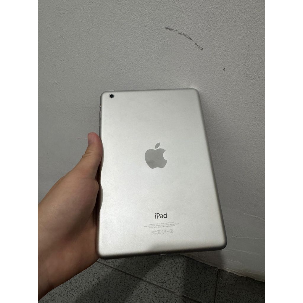 Ipad Mini 1 Wifi Fisik Mulus Lock Icloud