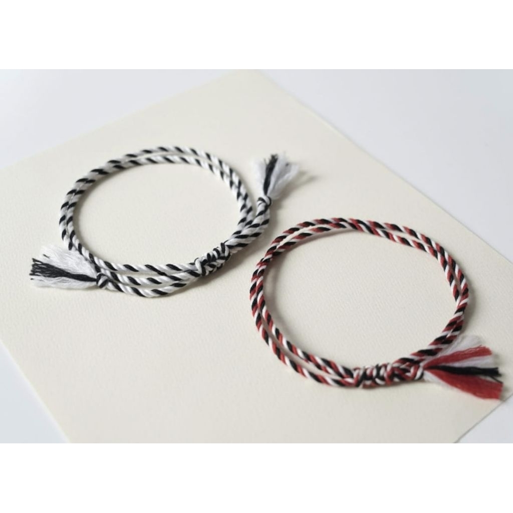 Gelang Tali Tridatu Bali Tasel Couple