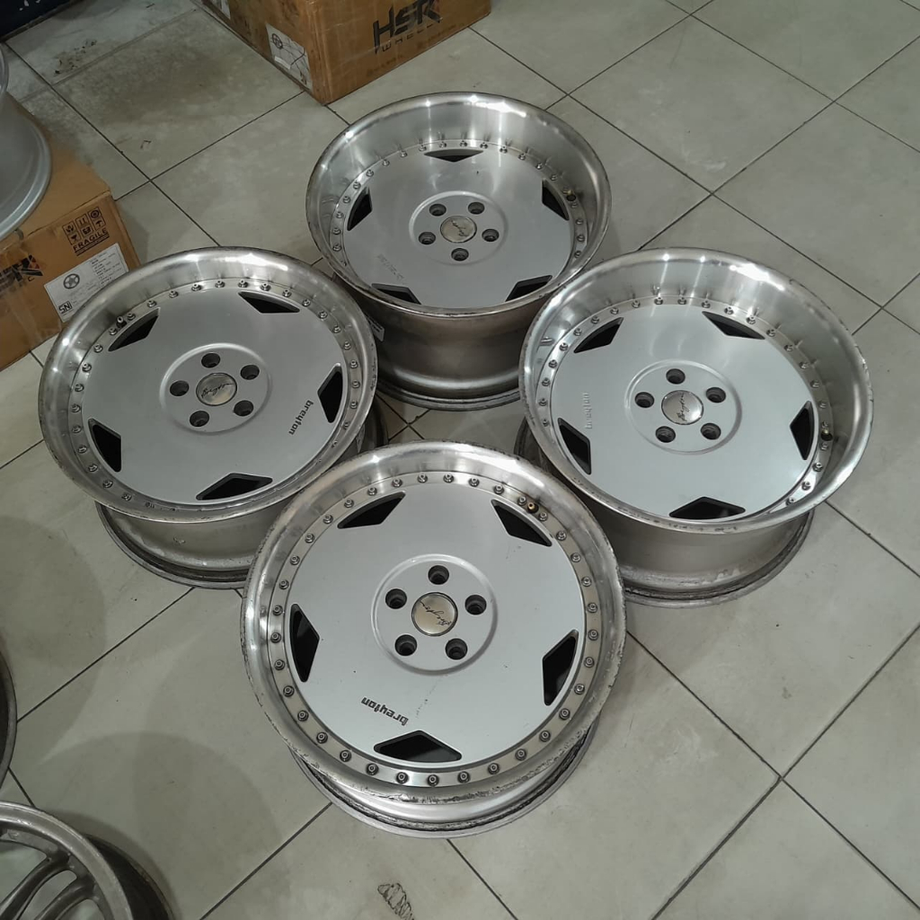 VELG mobil second ring 18 celong untuk camry accord ,civic,crv,innova pcd 5x114