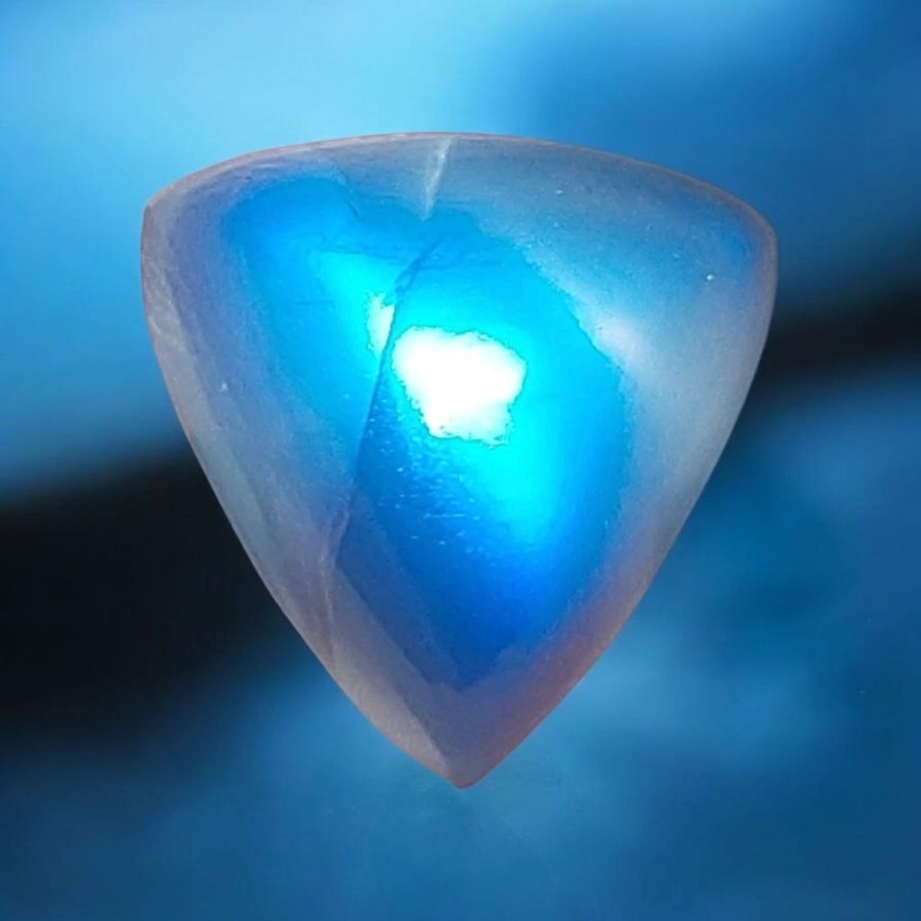 NATURAL MOONSTONE, Biduri bulan, Biduri laut (CEYLON)