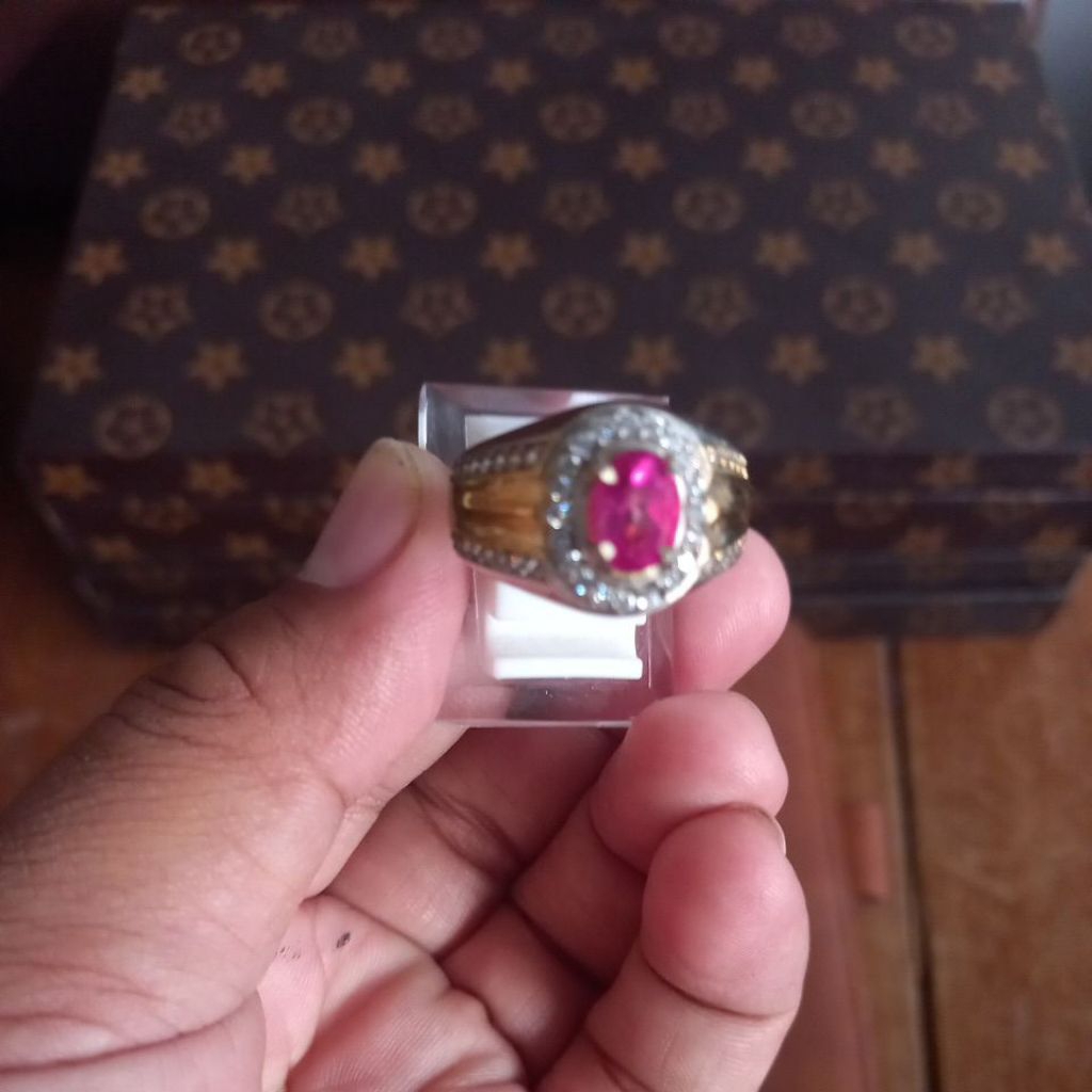 Natural Pink Topas ID Card