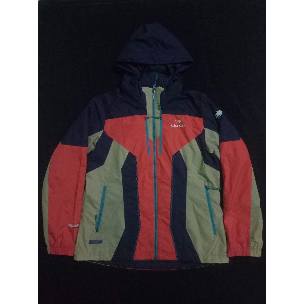 Eider gorpcore colour block