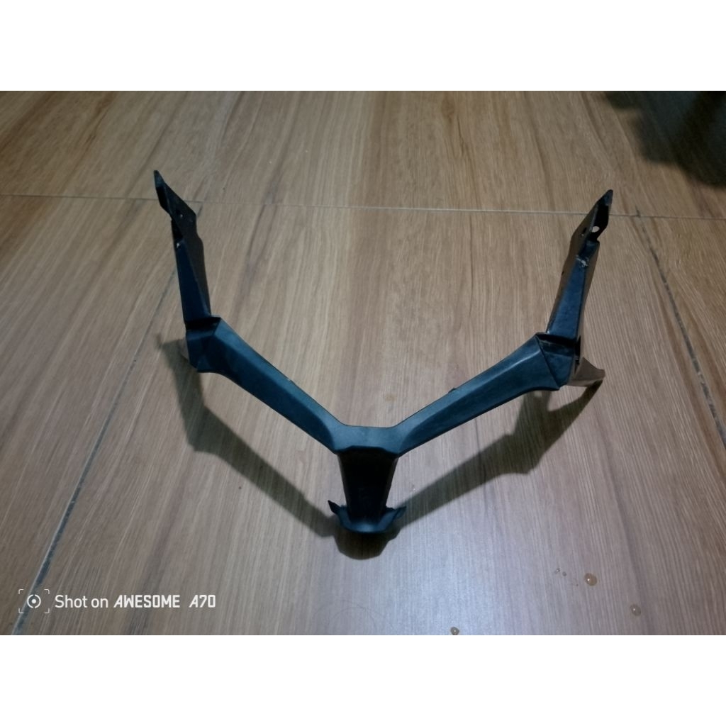 garnis fr lampu depan honda Vario LED new 2018 bekas ori