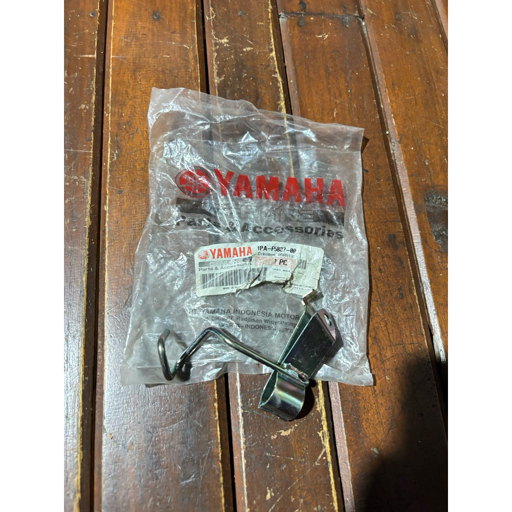breket selang rem belakang yamaha vixion nvl nva ori